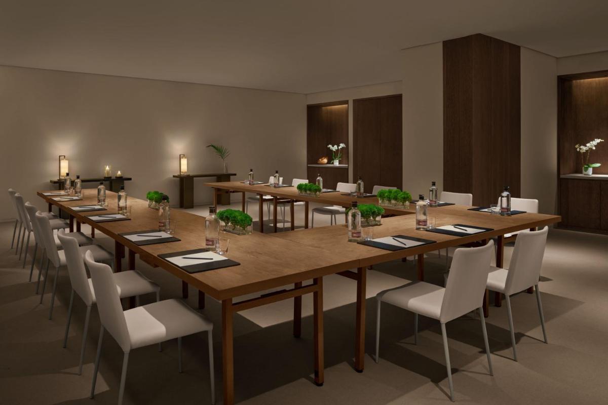 Un restaurante o sitio para comer en The Madrid EDITION