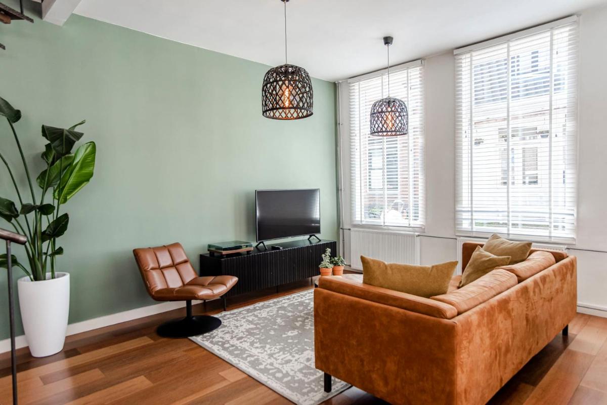 Casa by Sellas - Housity