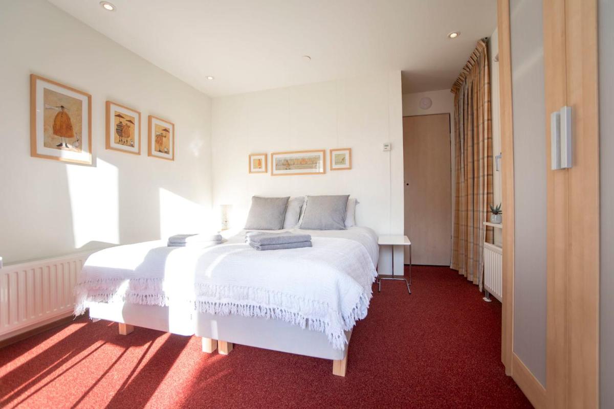 Studio 19 with private parking - Housity