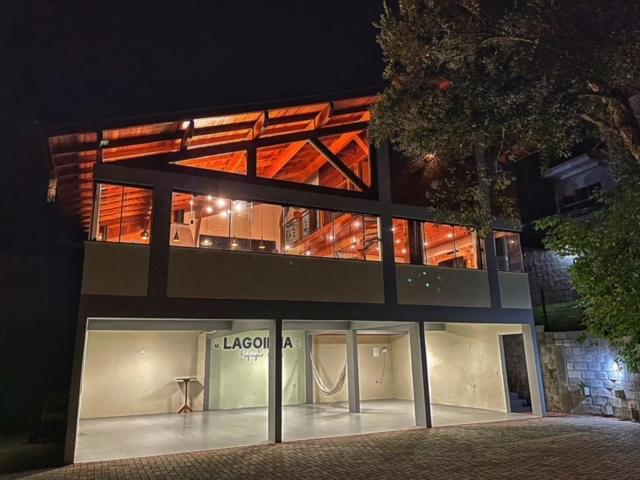 Lagoinha Refúgio House - Housity