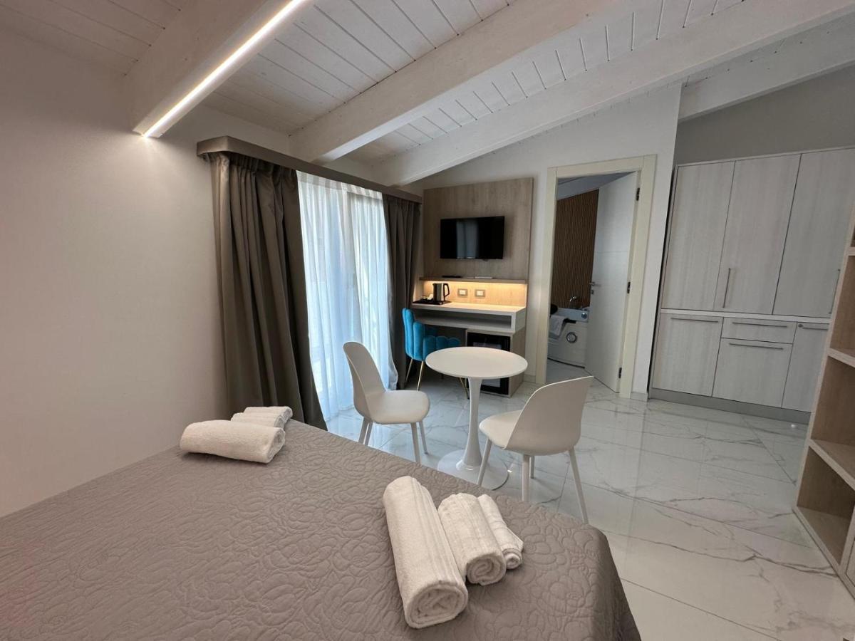 Sea Garden City - Housity