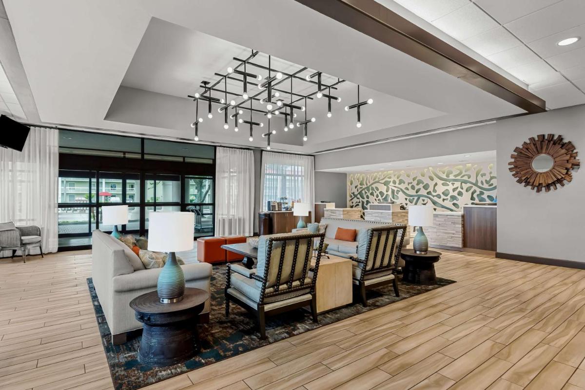 Best Western Seaway Inn - Housity
