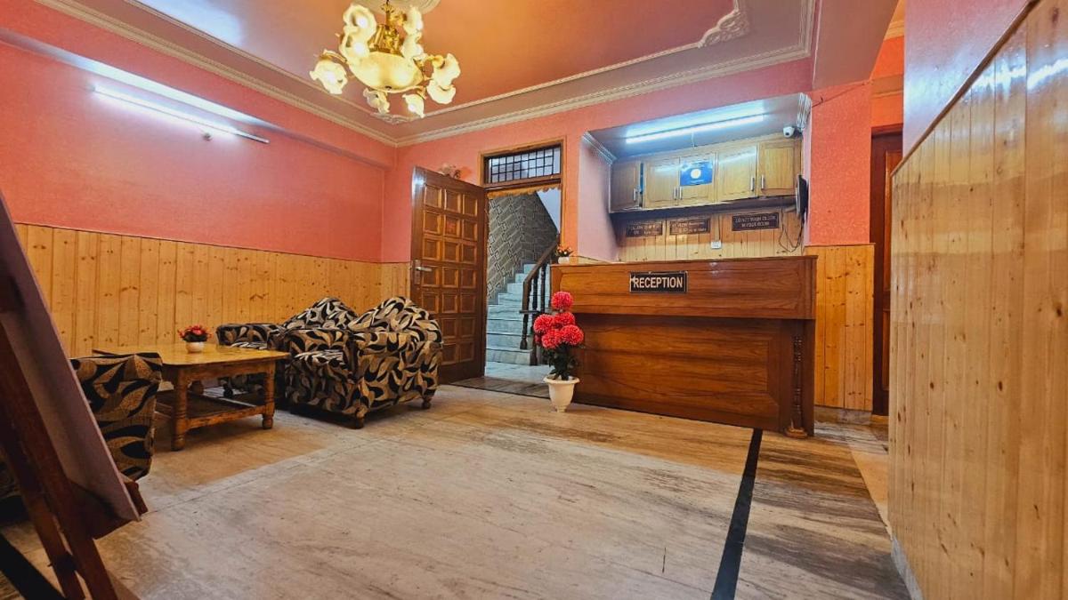 Hotel Mount View - Housity
