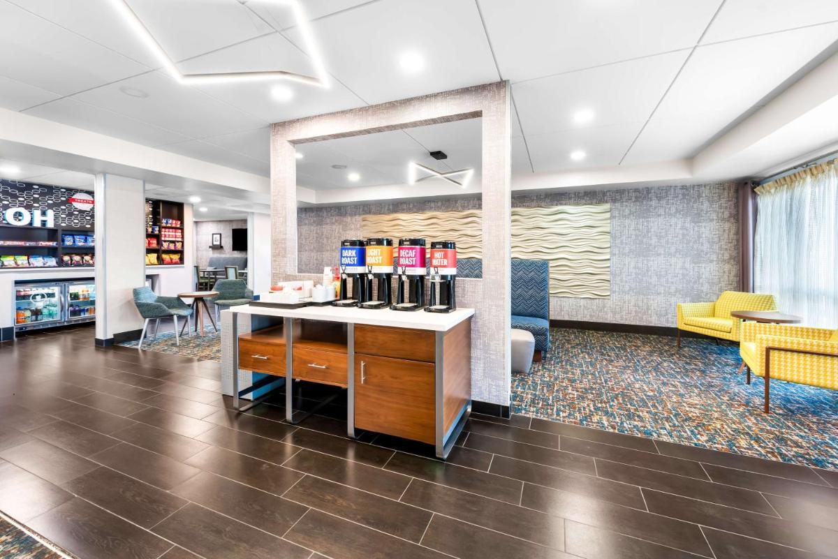 Hampton Inn Dayton/Huber Heights - Housity