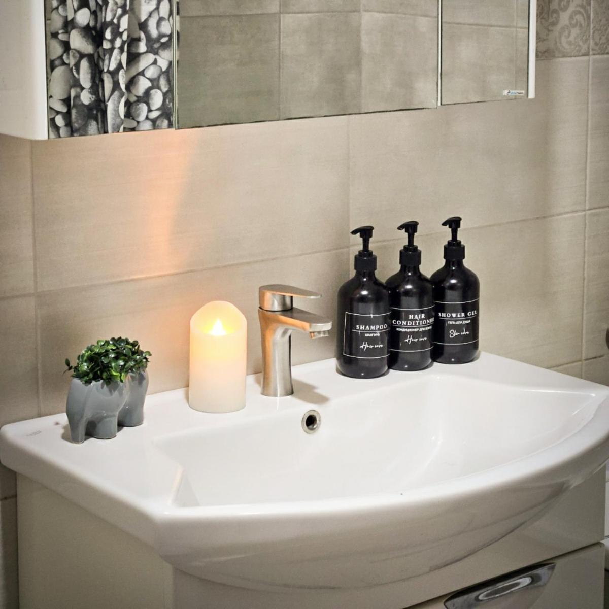 Апартаменты на Вечернем # Качалова - Housity