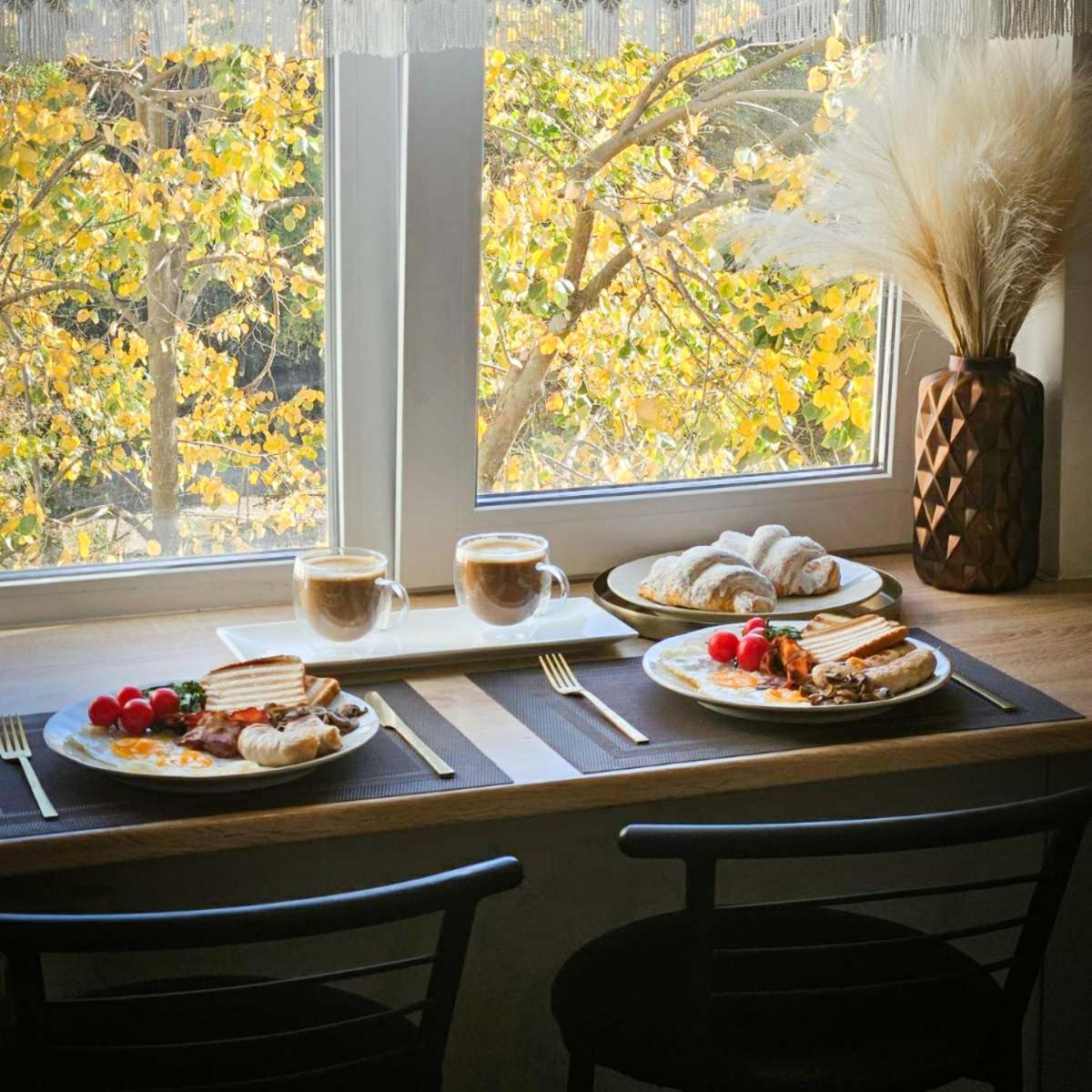 Апартаменты на Вечернем # Качалова - Housity