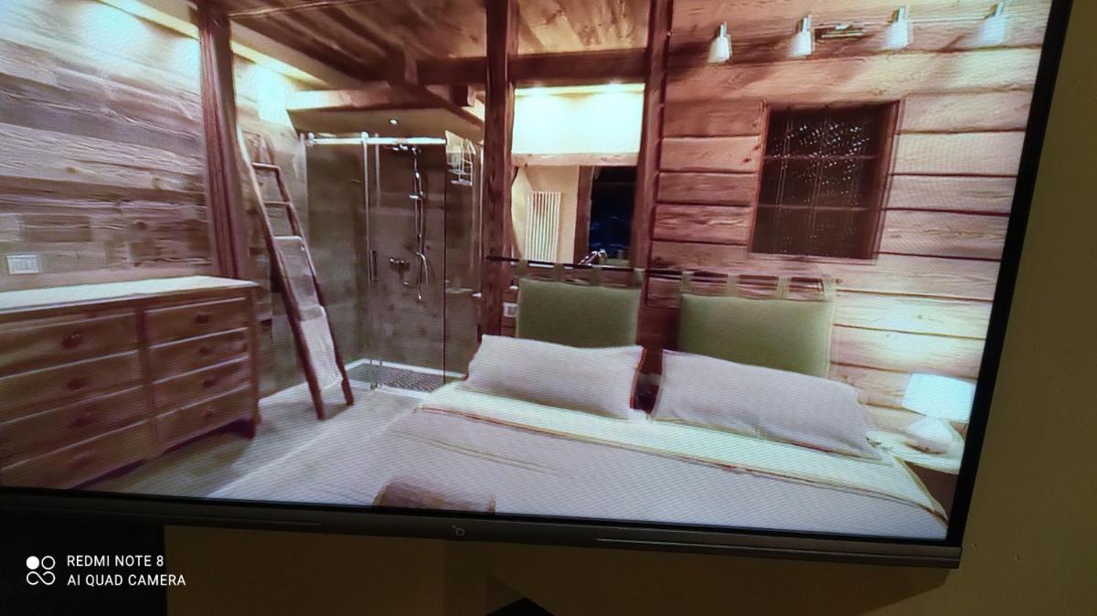 CHALET con JACUZZI VISTA MONTAGNE - Housity