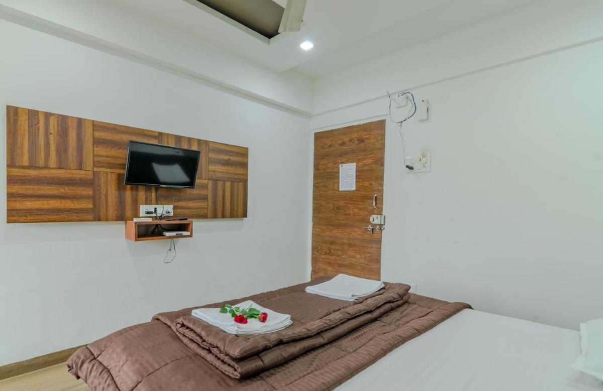 White House Beach Resort, Nagaon - Housity