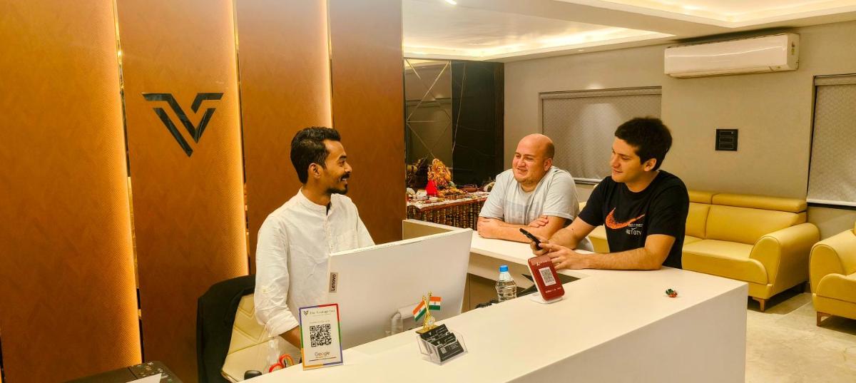 The Vantage Inn, near US Consulate Gachibowli Hyderabad - Housity