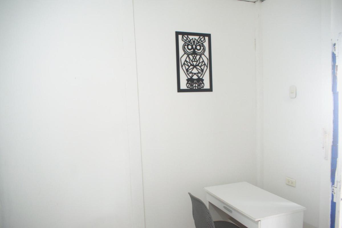 Hosting and Travel Services 420 - Housity