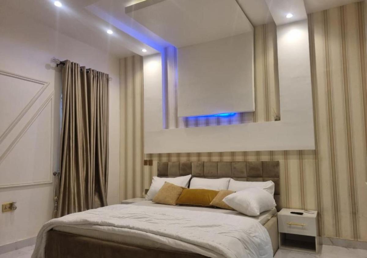 Shagari Estate Prestige 3-Bedroom Apartments. - Hizvo