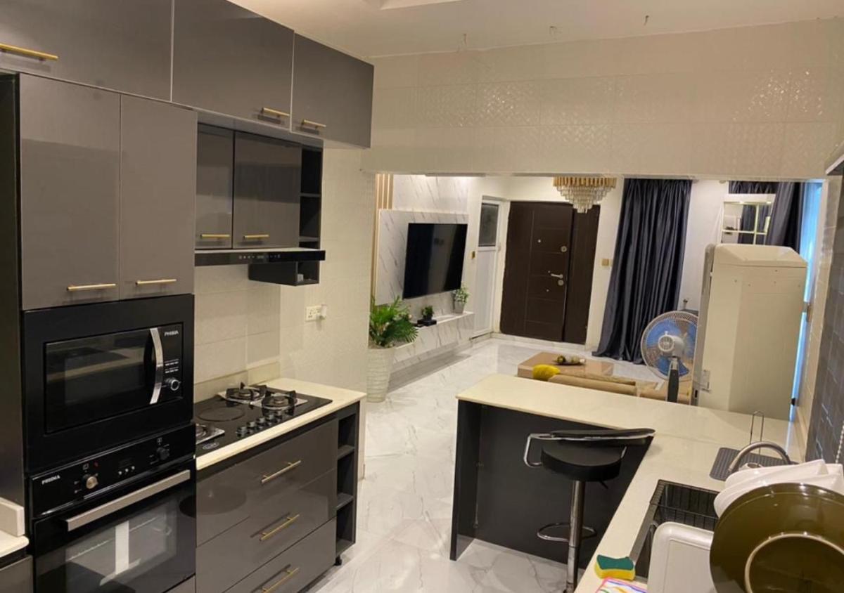 Shagari Estate Prestige 3-Bedroom Apartments. - Hizvo