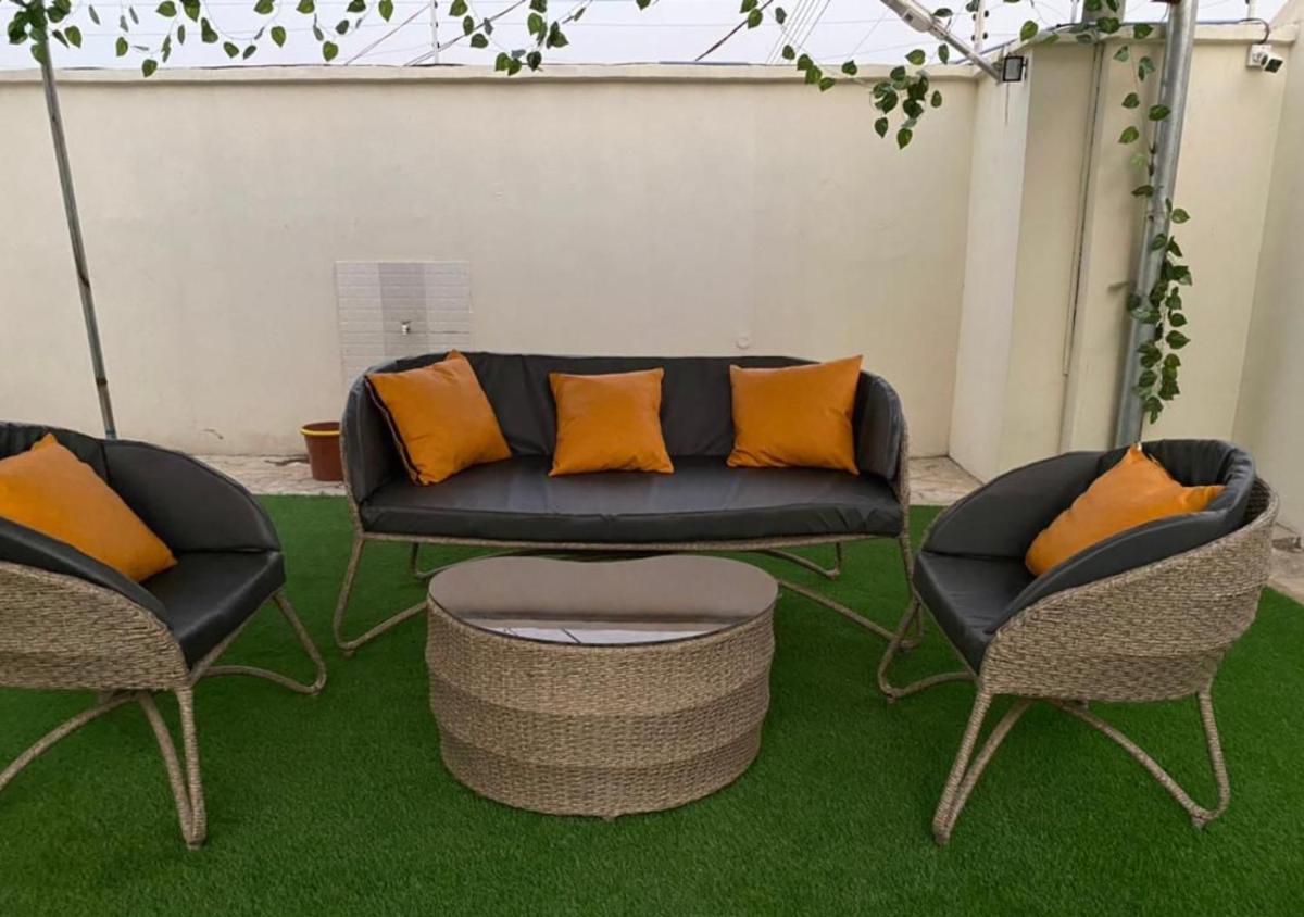 Shagari Estate Prestige 3-Bedroom Apartments. - Hizvo