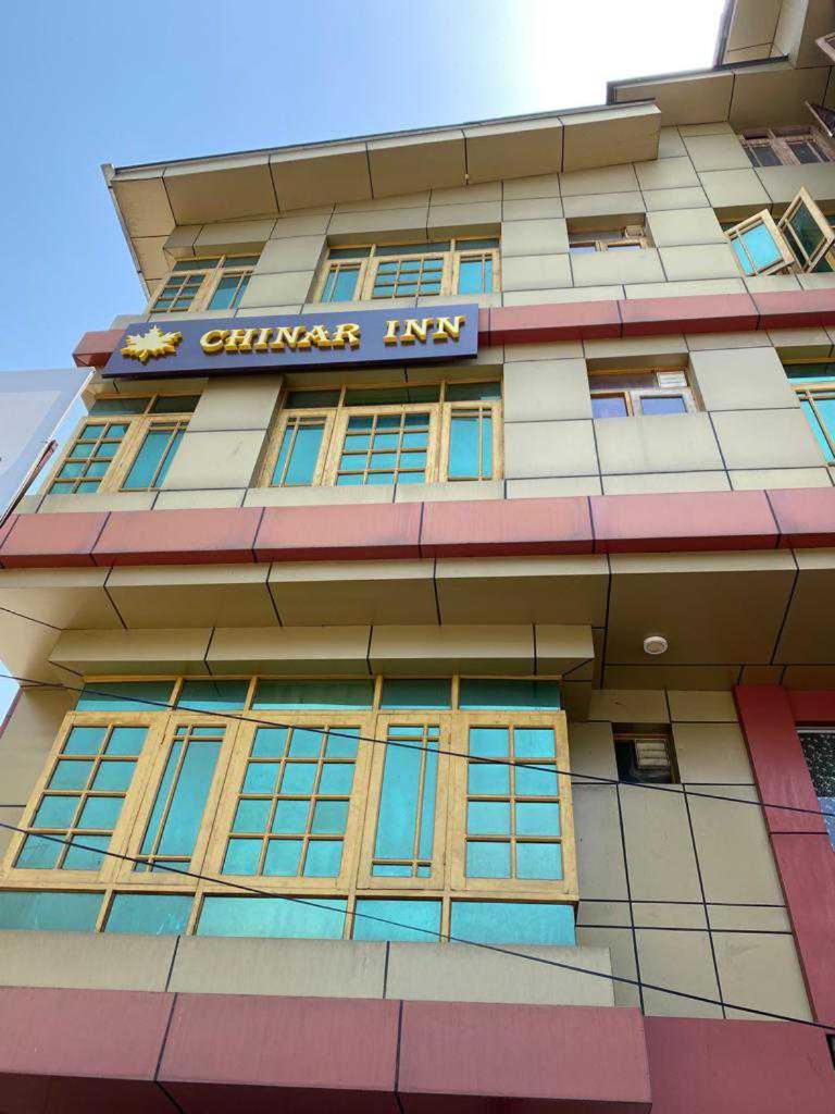 Hotel O East Lodge Inn - Housity