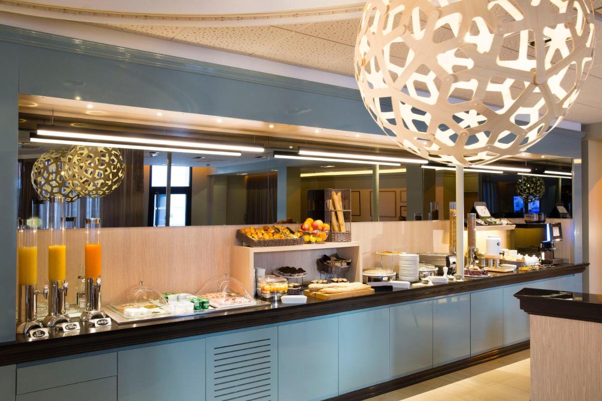 Nourriture dans l'hôtel ou à proximité