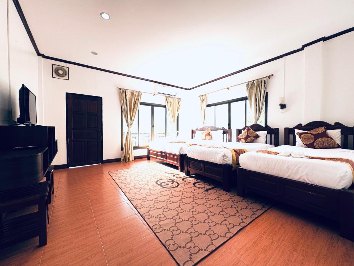 Suitetrails - Vang Vieng Hana River View Hotel & Travel