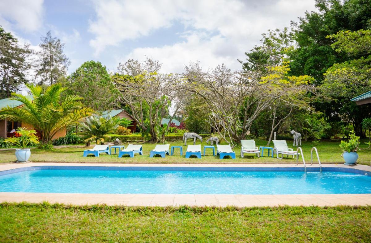 Meru View Lodge - Housity