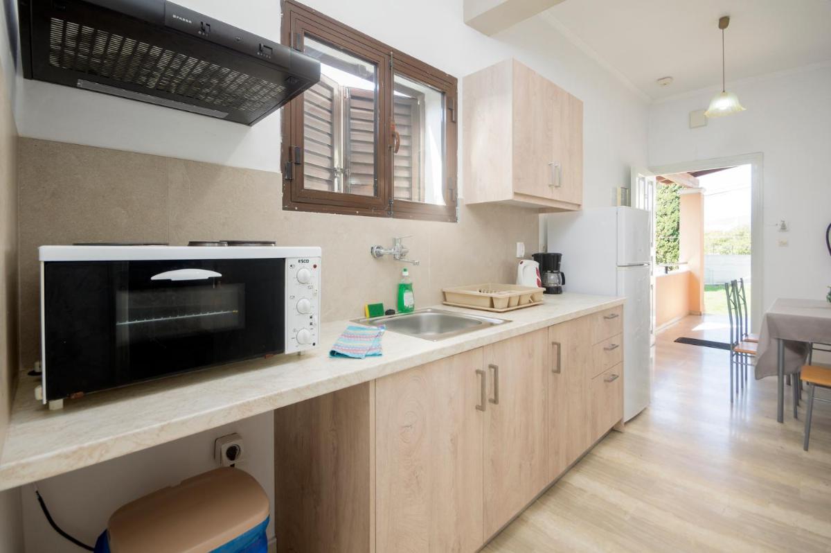 Napoleon Apartments Gouvia - Hizvo