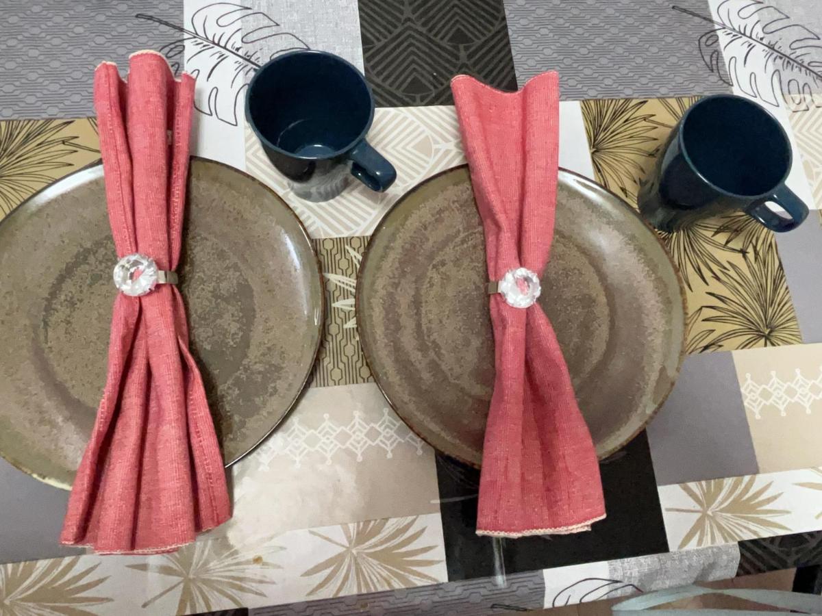 Paris Appartement luxe inclus parking - Quai de la Seine -opéra 15mins - Housity