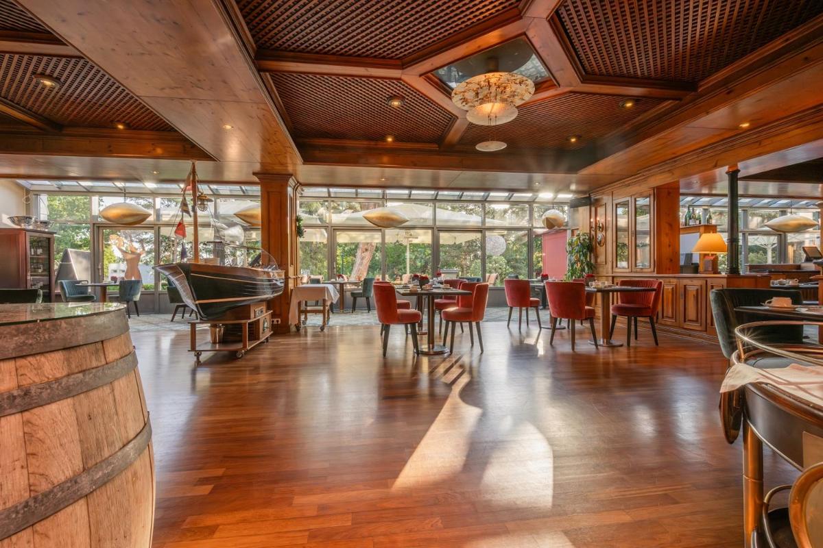 Strandhotel Heringsdorf - Housity