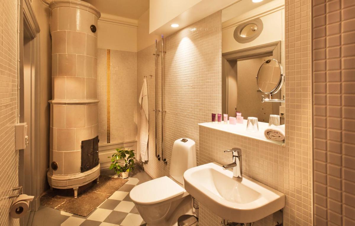 Rosersbergs Slottshotell - Housity