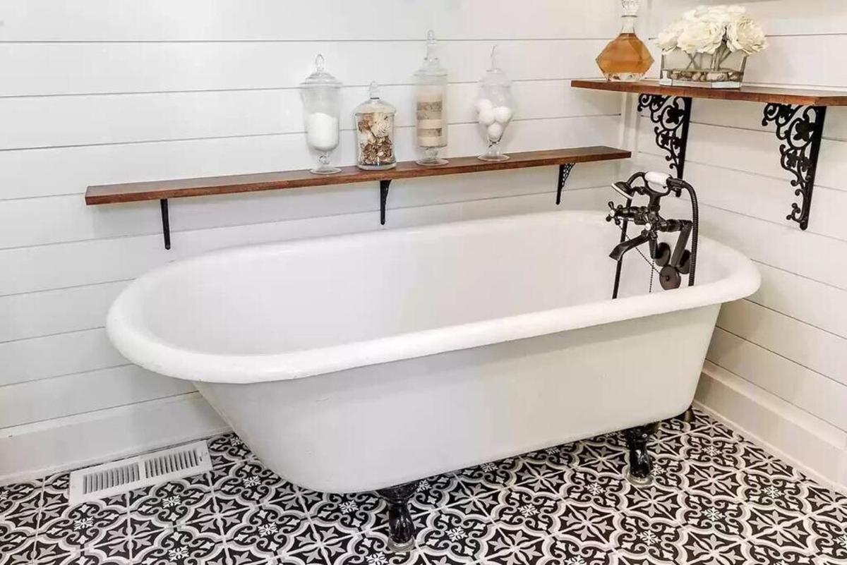1930s Queen Anne Historic Downtown Retreat - Housity