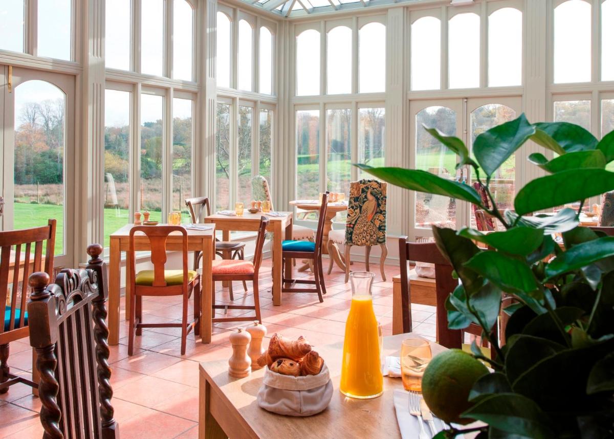Burley Manor - Housity