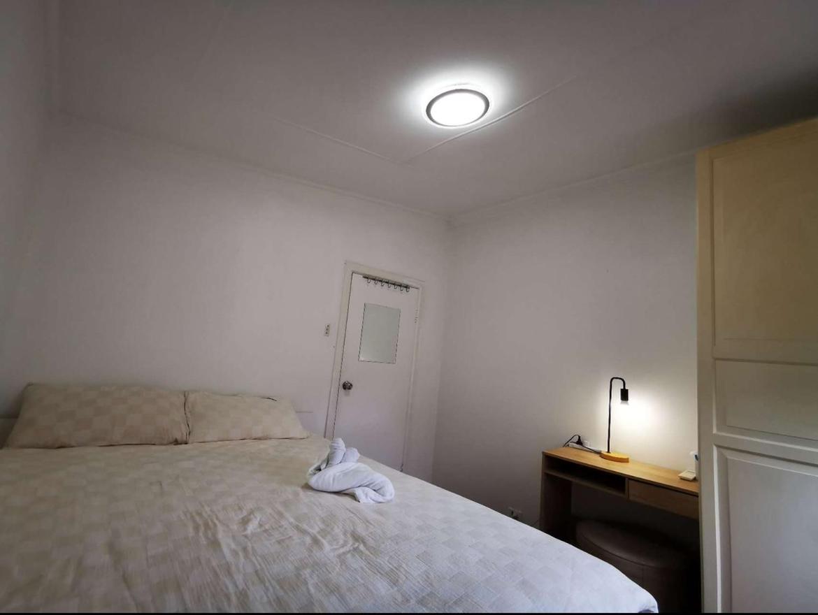 Charming Guesthouse in Eastlakes - Housity