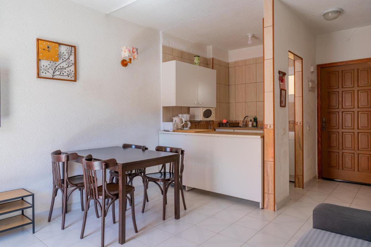 Apartments In Los Cristianos, Tenerife, Canary Islands - Housity