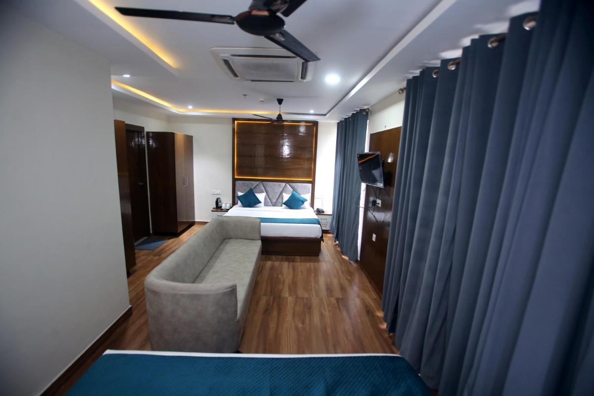 AFFLUENCE Hotel - Housity