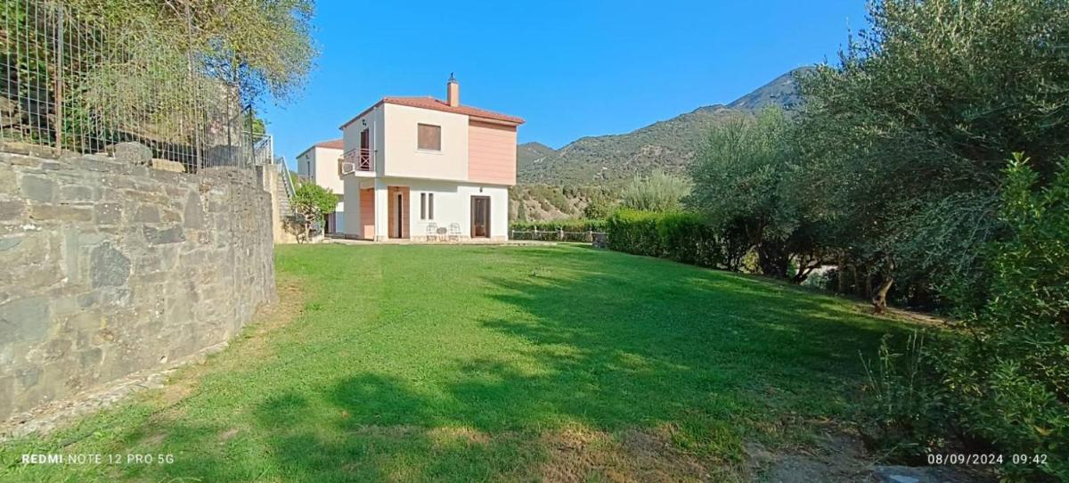 Evinos VIllage Resort - Housity