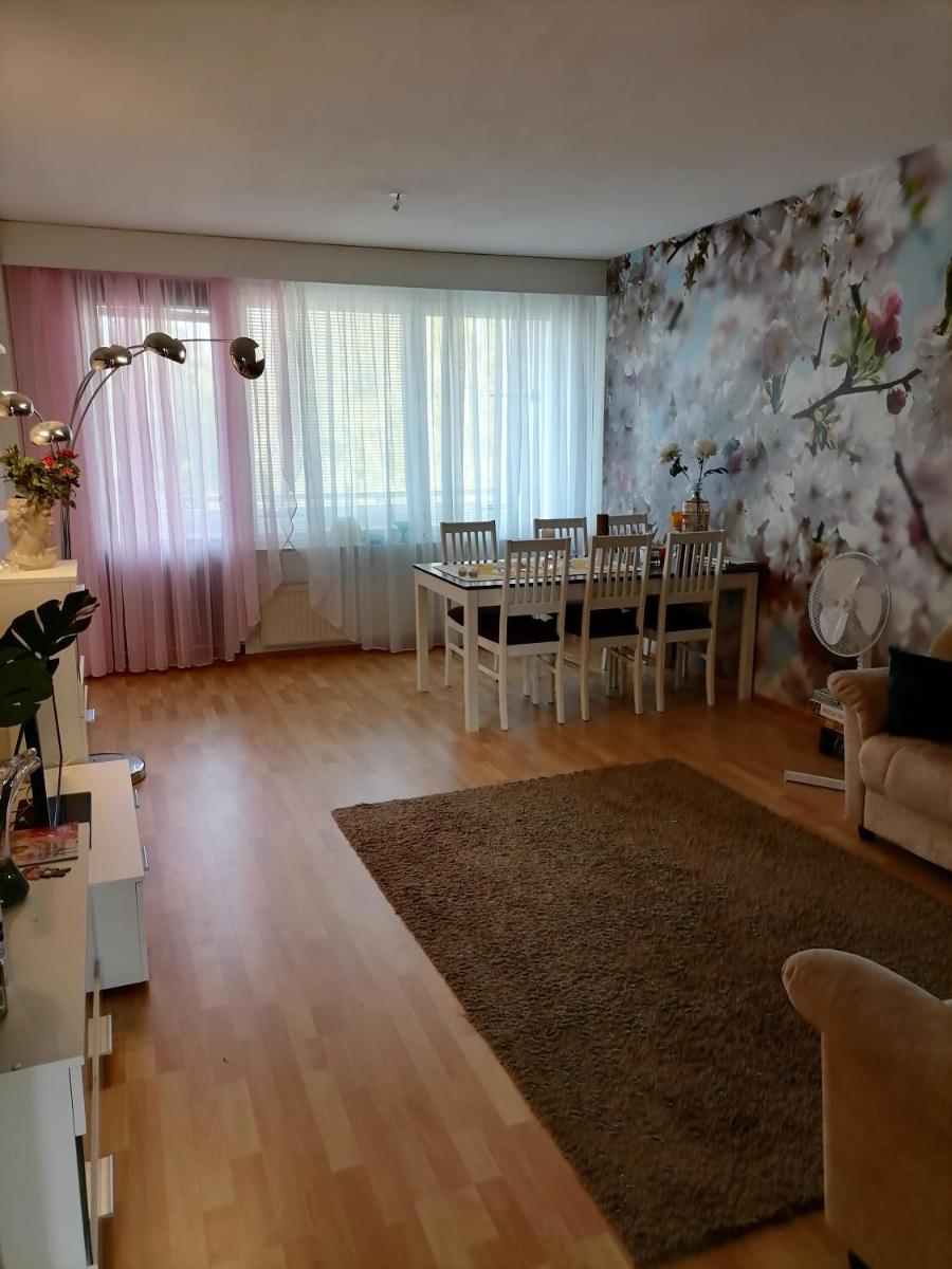 Asunto Kitee - Housity