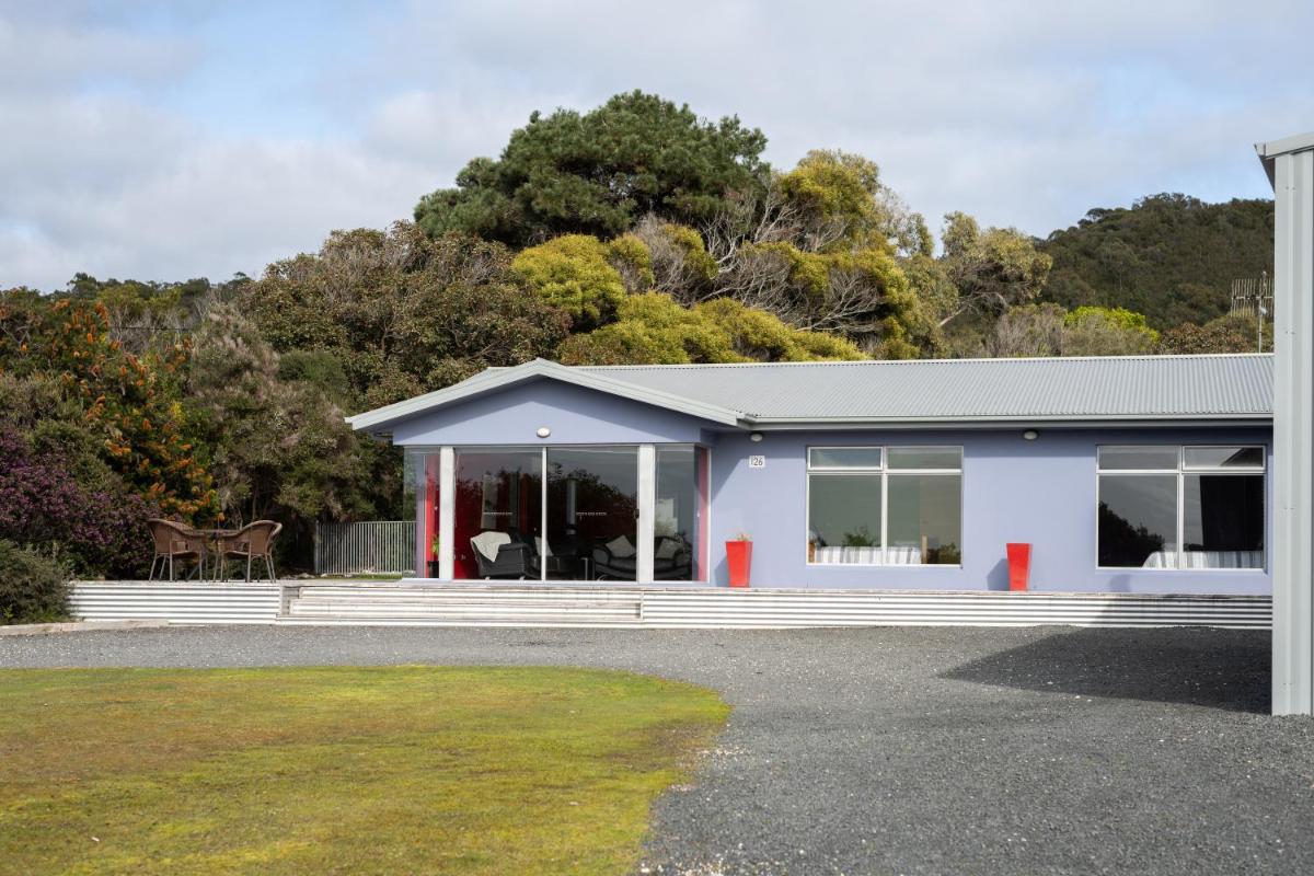 Sisters Beach Retreat - Housity