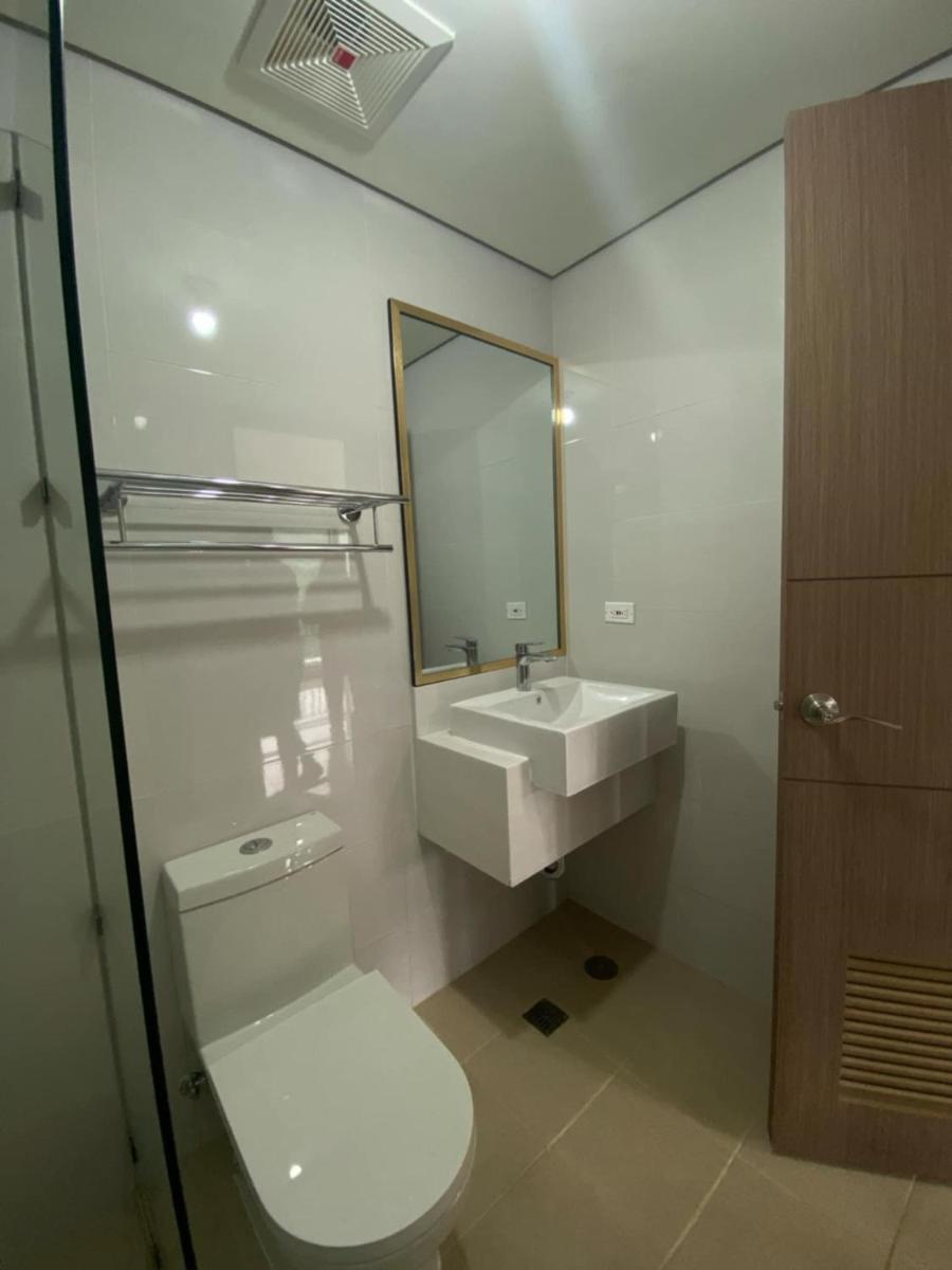 TWIN LAKES TAGAYTAY BELVEDERE condo apartment with Over-looking - Housity