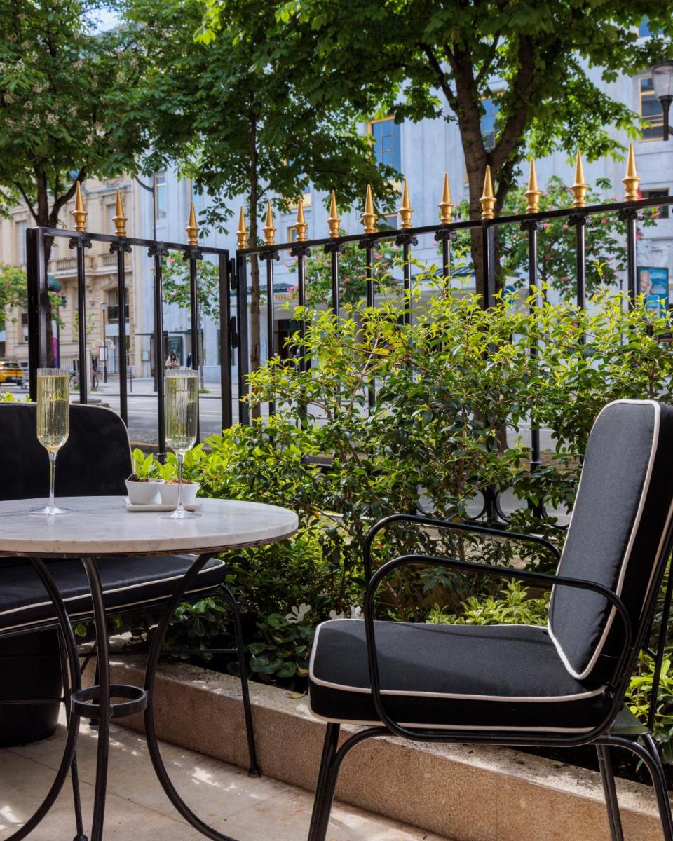 Jardin de l'établissement Hotel Montaigne
