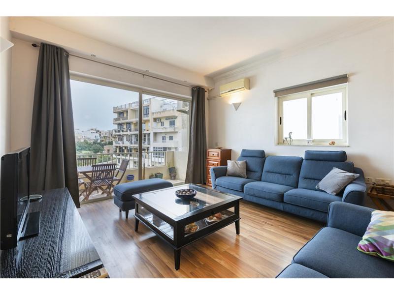 SLIEMA 2 bedroom Apartment-Hosted by Sweetstay - Housity