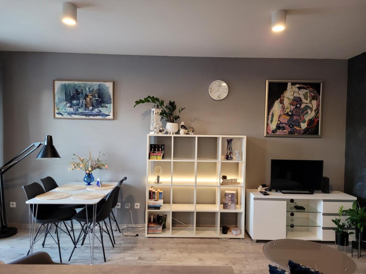 Apartament LILLA - Housity