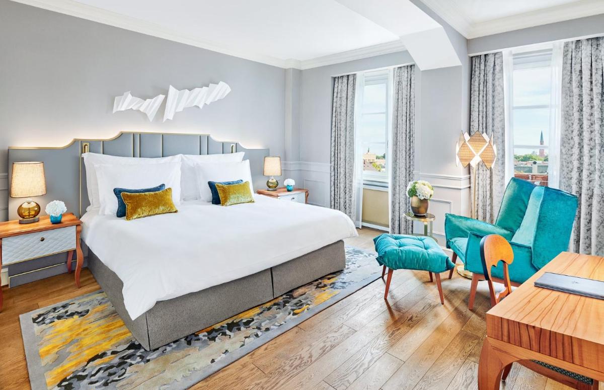 Ein Bett oder Betten in einem Zimmer der Unterkunft Mandarin Oriental, Munich
