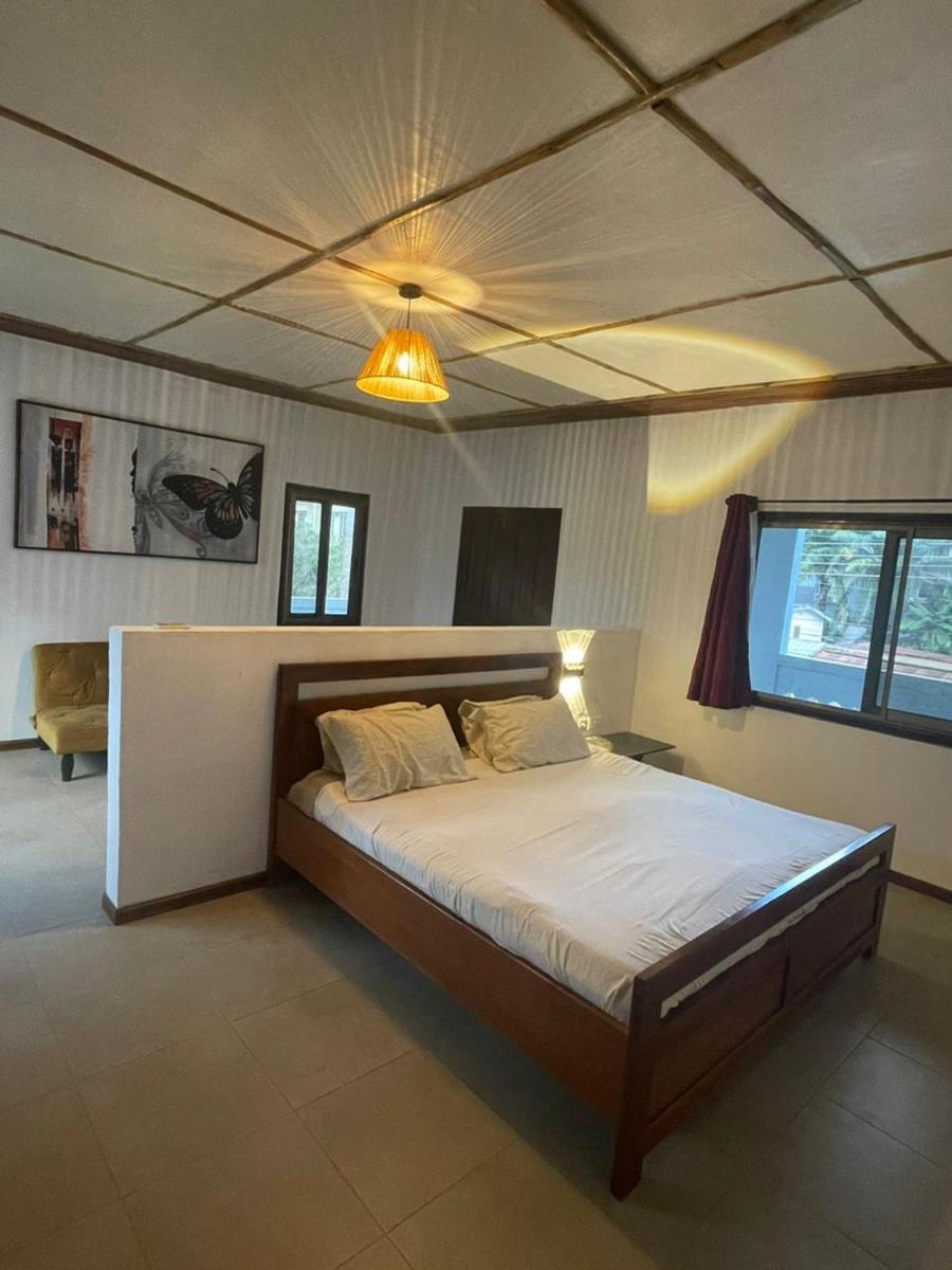 Omanye Lodge - Housity