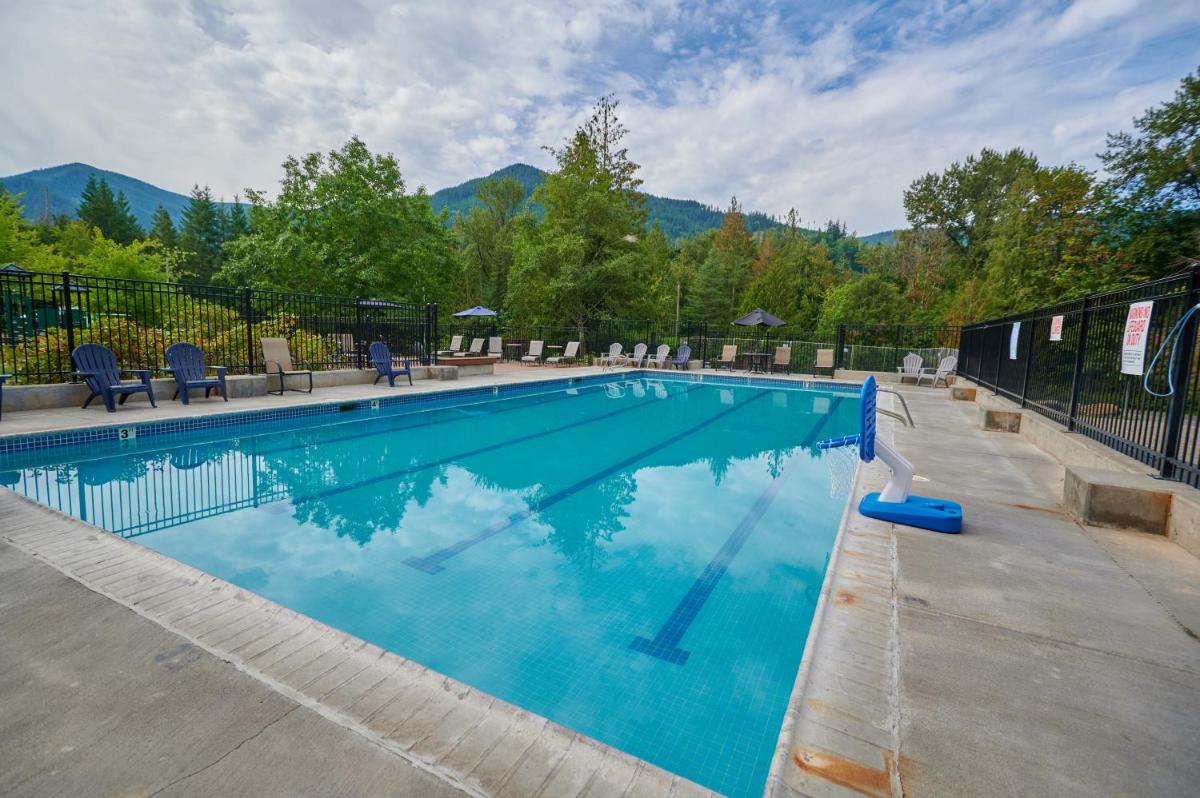 Mount Hood Village - Housity