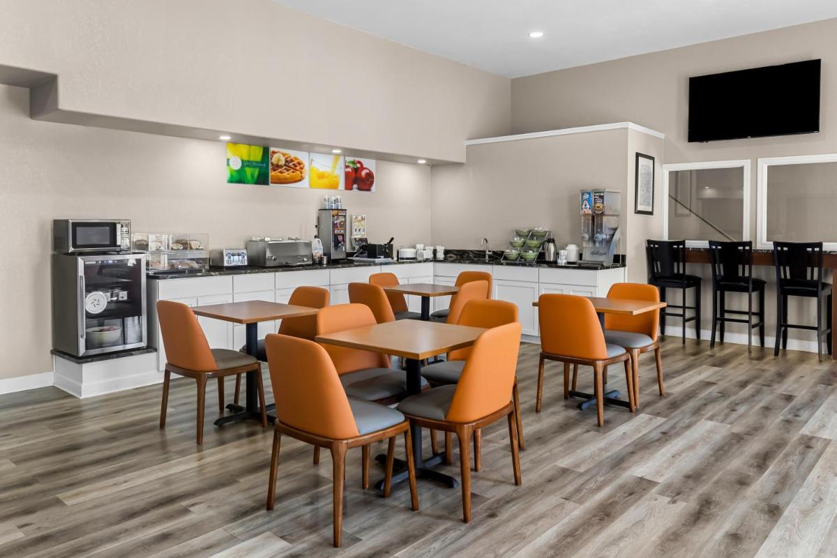 Quality Inn Oskaloosa - Housity
