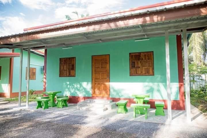 ตาปีรีสอร์ท 2018 - Housity