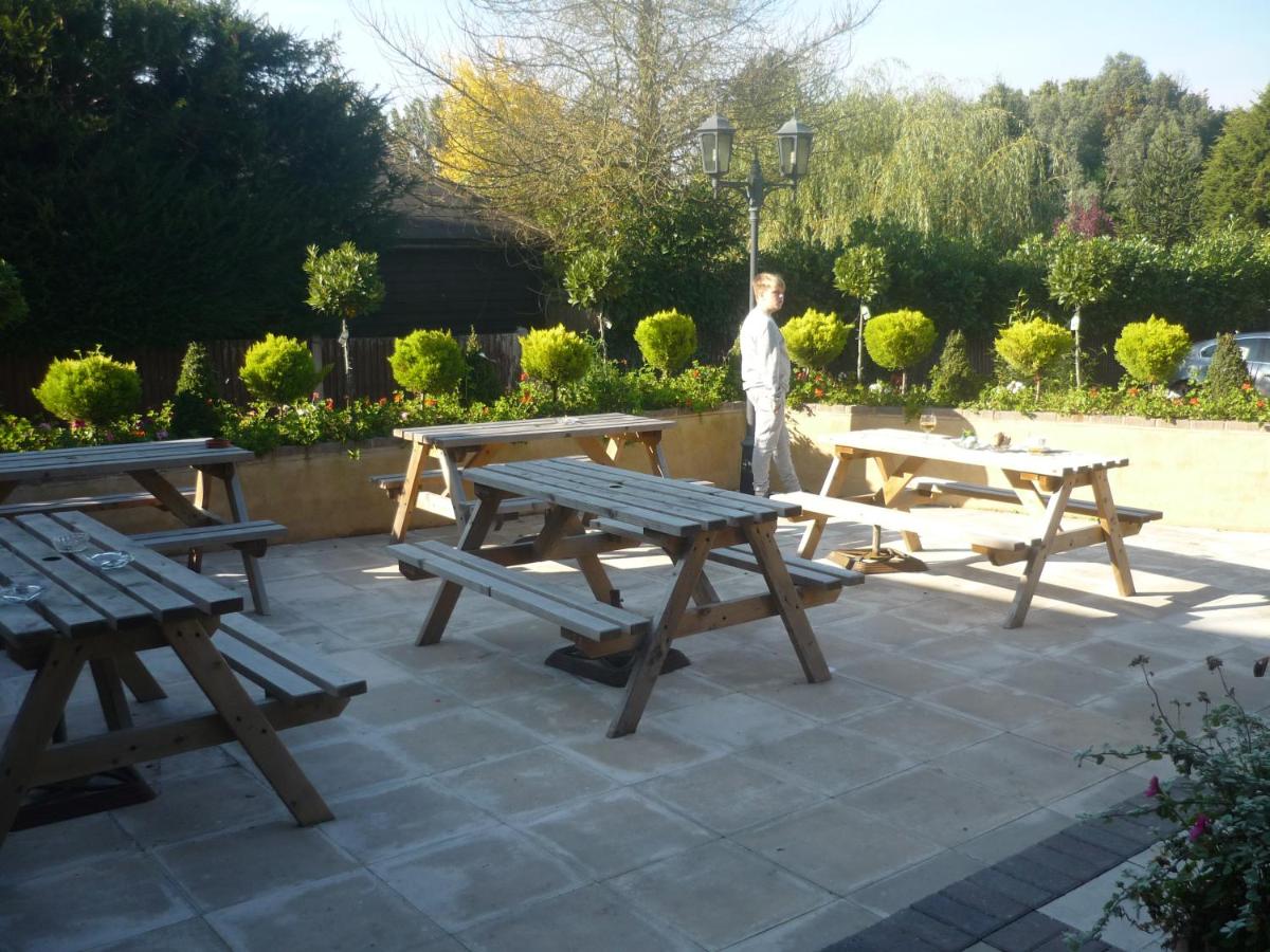 The Darnley Arms - Housity
