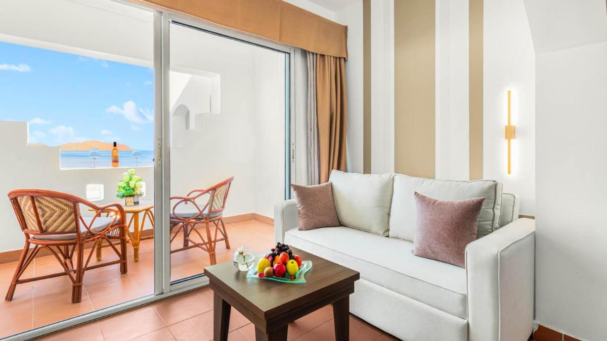 Domina Coral Bay Resort, Diving , Spa & Casino - Housity