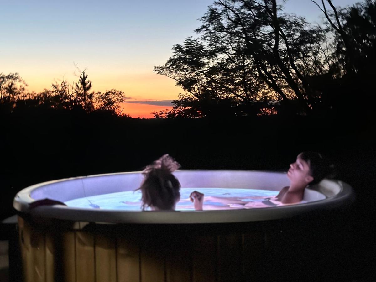 Tiny house romantique avec bain nordique - Housity