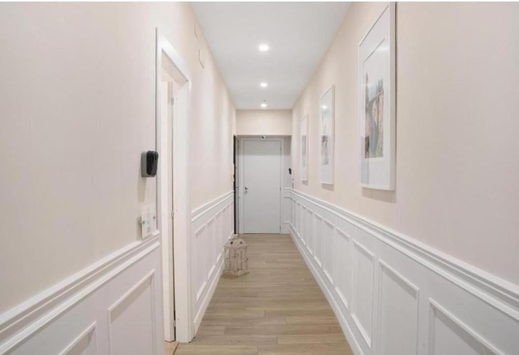 Pompei Luxury Suite - Housity