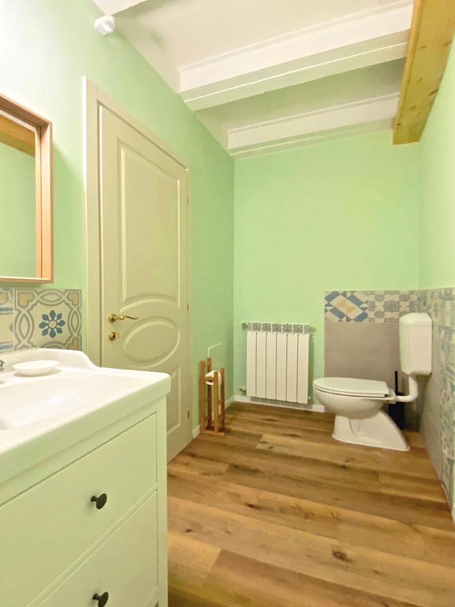 Historic farmhouse on the Senigallia hills - Housity