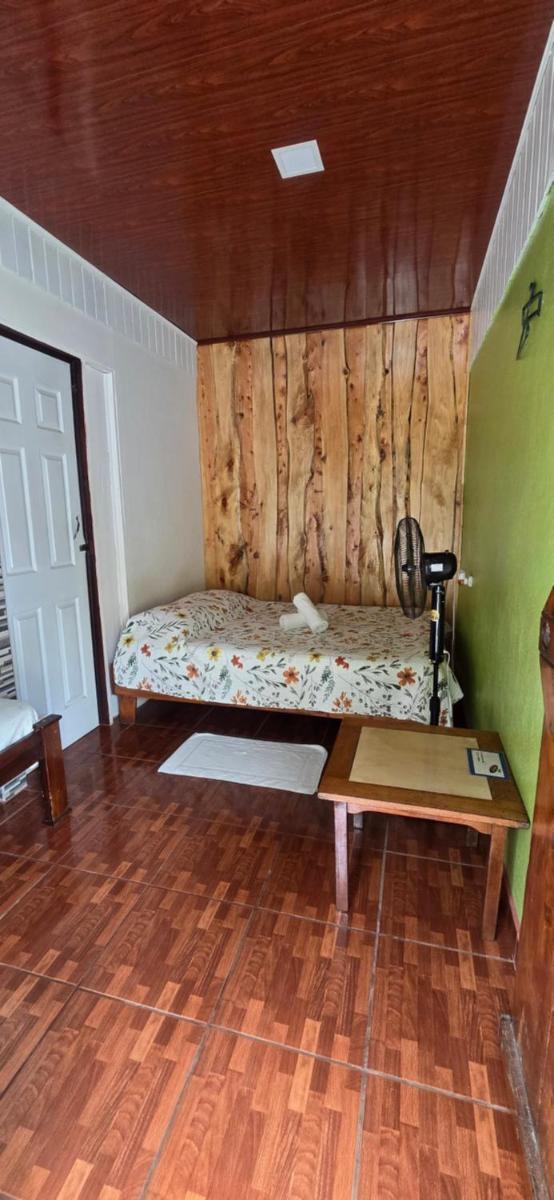 Mora's Place B&B - Housity