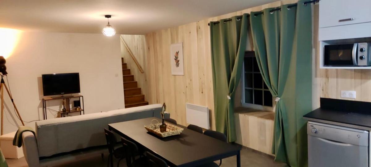 Appartement 2 chambres avec WIFI Centre de Descartes - Housity