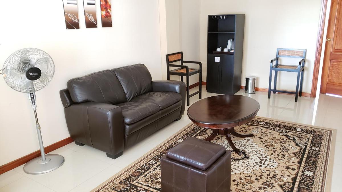 Hotel Centenario - Housity